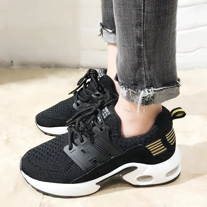 Air Cushion Gym Sneakers with Casual Platform Height