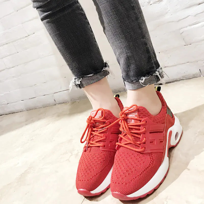 Air Cushion Gym Sneakers with Casual Platform Height